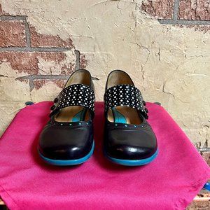 John Fluevog Fellowship Cleo, Polka Dot, Size 10.5